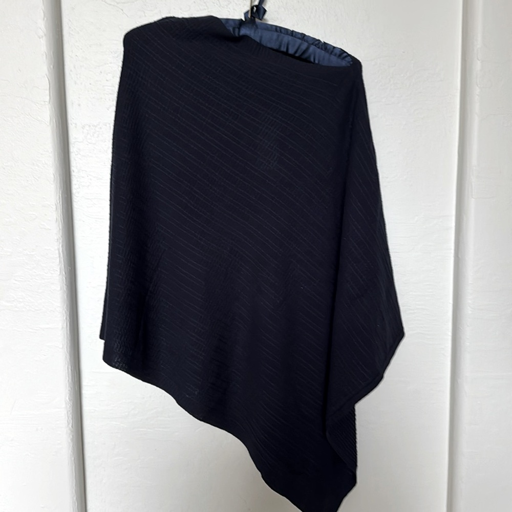 Eileen Fisher Midnight Poncho. O/S - Picture 3 of 8